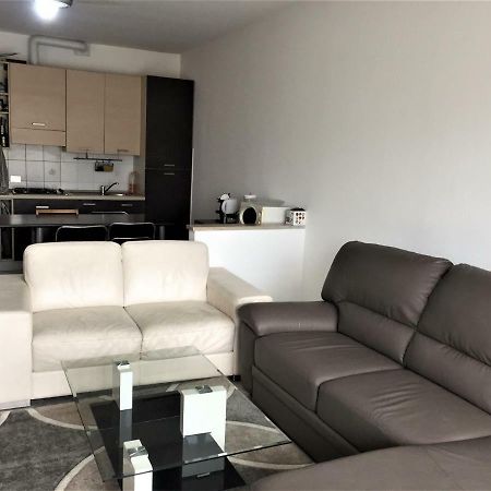 Leisure & Relaxing Apartment Комо Екстер'єр фото