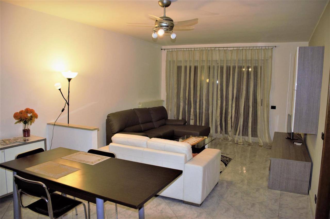 Leisure & Relaxing Apartment Комо Екстер'єр фото